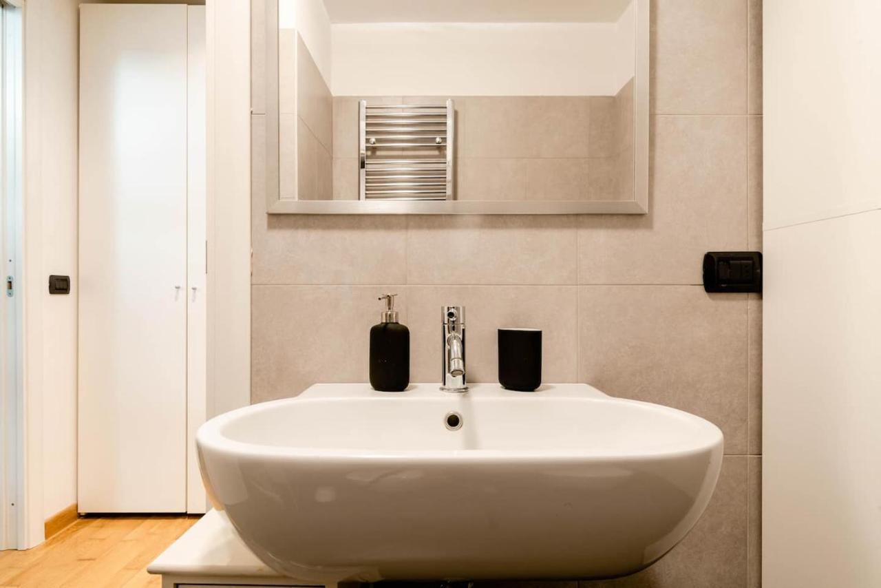Central Studio Apartment - 24H Self Checkin Milan Extérieur photo